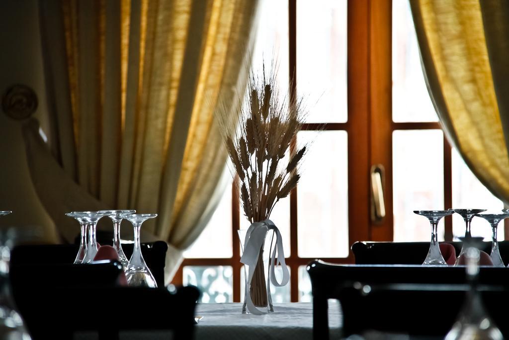 Hotel La Espanola شيبيونا المظهر الخارجي الصورة